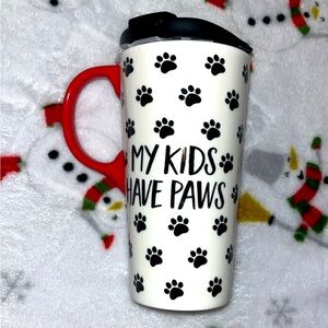 ❤️NWT EVERGREEN 17 OZ CERAMIC MY KIDS HAVE PAWS MUG W LID❤️